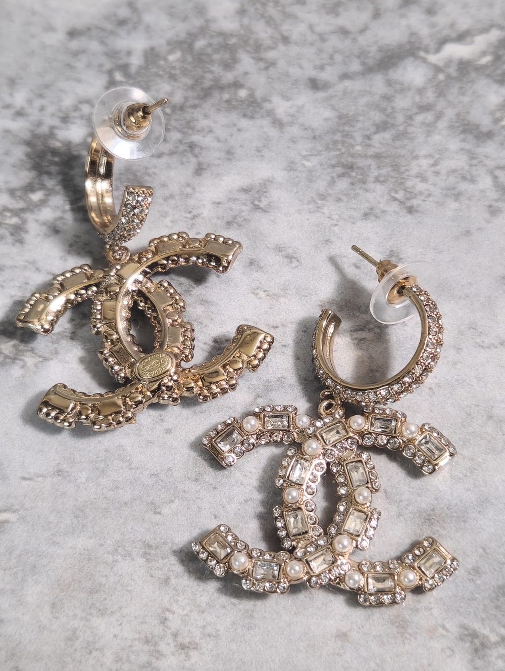 CHANEL Gold Crystal CC Logo Hoop Earrings ✨️ - Picture 4 of 7